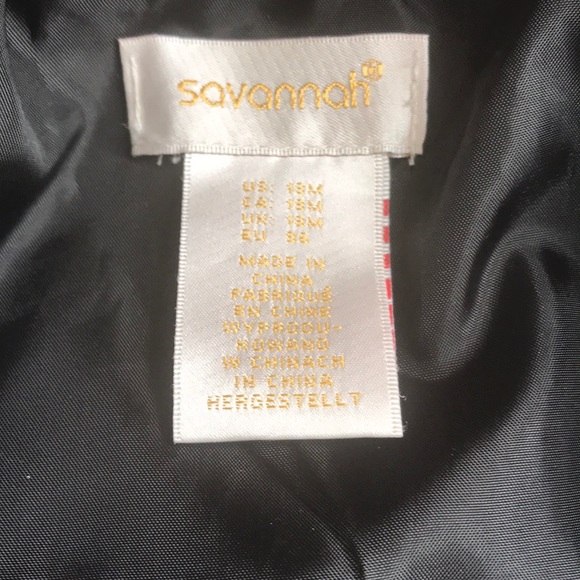 Girls coat. - Picture 2 of 2